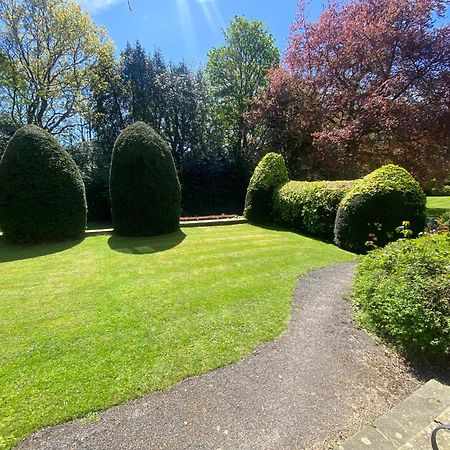 Spacious Guest Flat Near Roundhay Park Leeds  Extérieur photo