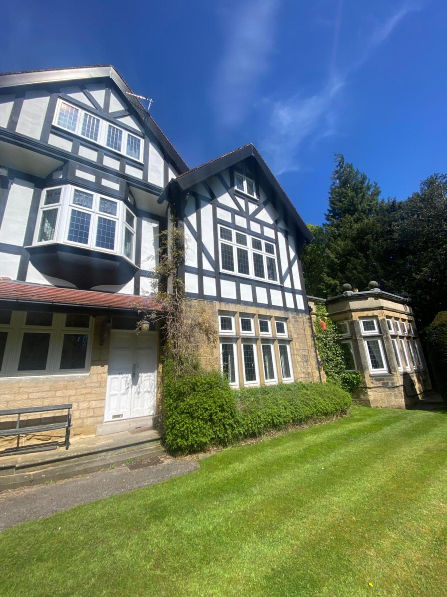 Spacious Guest Flat Near Roundhay Park Leeds  Extérieur photo